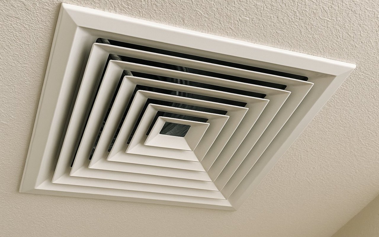 How Often Should Tujunga Homeowners Schedule Air Duct Cleaning?